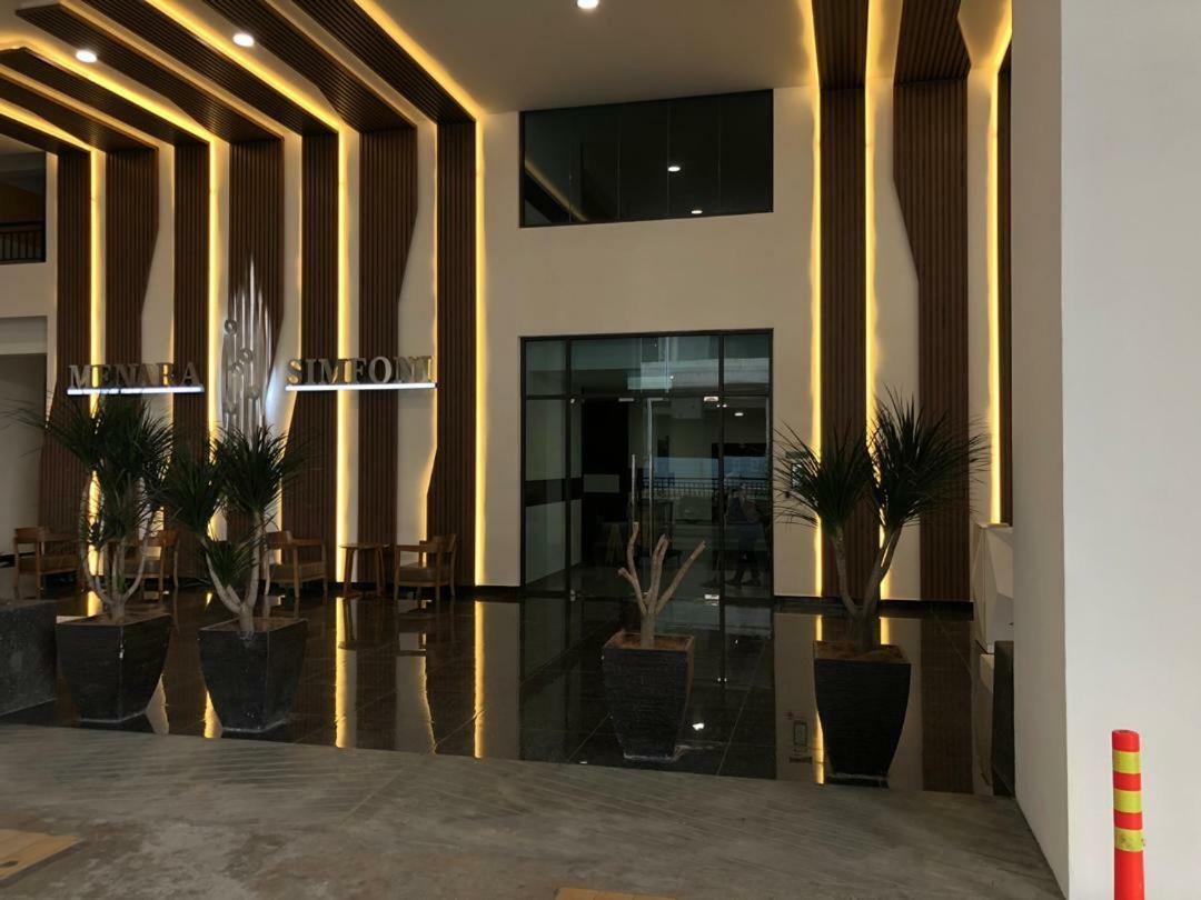 Simfoni Balakong Internet & Netflix Designer Studio Apartment Kampong Baharu Balakong Luaran gambar